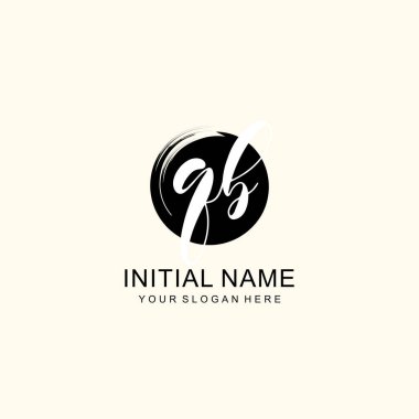 Sanatsal Fırça Aksanlı QB Modern El Yazısı Logosu