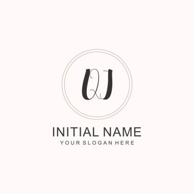 QI Minimalist Klasik Markalaşma Kimliği için İlk Logo Tasarımı