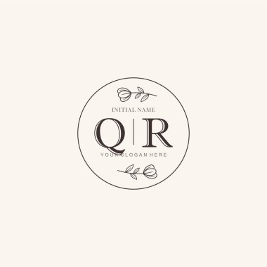 Markalaşma Kimliği için QR Minimalist Klasik Logo Tasarımı