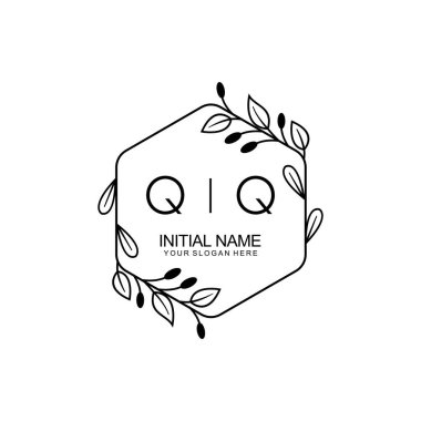Çiçek İlham Veren İlk QQ Logoları Zamansız ve Sanatsal Markalaşma İçin