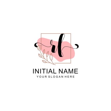 Sanatsal Fırça Aksanlı RF Modern El Yazısı Logosu