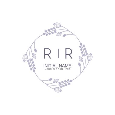Çiçek İlham Veren RR Logoları Zamansız ve Sanatsal Markalaşma İçin