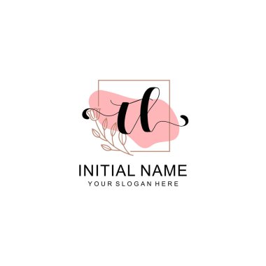 Sanatsal Fırça Aksanlı Modern El Yazısı Logosu