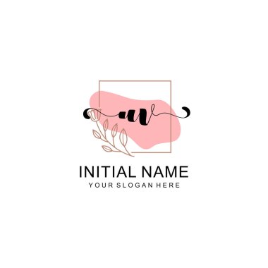 Sanatsal Fırça Aksanlı UV Modern El Yazısı Logosu