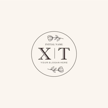 Markalaşma Kimliği için XT Minimalist Klasik Logo Tasarımı