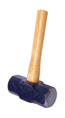 Beyaz arka planda tahtadan saplı Mavi Çelik Balyoz