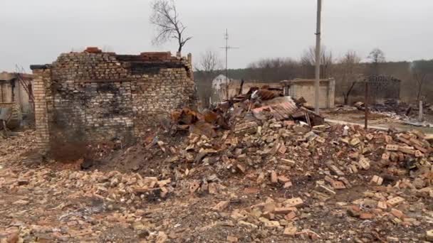 Ukrayna Daki Hayatı Mahvetti Kyiv Yakınlarındaki Bir Köyün Yıkılması Ukrayna — Stok video