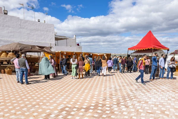Huelva Spain March 2023 People Visiting Buying Artisans Markets Medieval — Stock Photo, Image