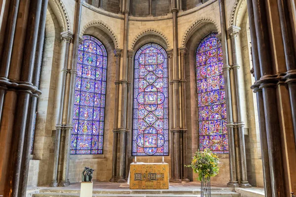 2023年5月20日 英国坎特伯雷 肯特郡坎特伯雷主教座堂内的玻璃窗 英国圣公会英国最古老 最有名的基督教教堂之一 — 图库照片