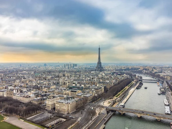 Aerial Drone City Paris Francja Wieżą Eiffla Nad Sekwaną Pont — Zdjęcie stockowe