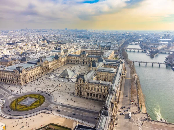 Letecký Pohled Palác Muzeum Louvru Jedno Nejznámějších Míst Paříži Francie Stock Snímky