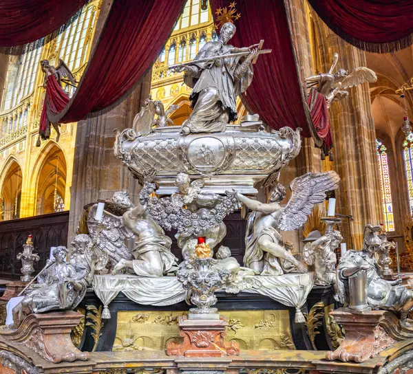 stock image Prague, Czech Republic - June 25, 2024: Baroque silver tomb of St John of Nepomuk, inside of the Cathedral of Saints Vitus, Wenceslaus and Adalbert or only as St. Vitus Cathedral, in Prague Castle