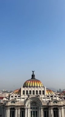 Palacio de Bellas Artes Mavi Bir Gün (Mexico City, Mexico)