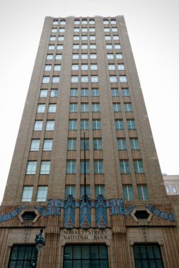 Philadelphia, Pennsylvania, ABD - 3 Nisan 2025: Market Caddesi Ulusal Bankası Kulesi