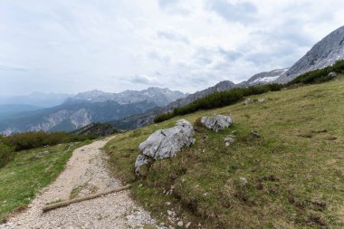 Zugspitzregion 'deki güzel Alman Dağları - Alpspitze. Yüksek kalite fotoğraf