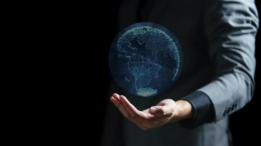 İş adamı el ele tutuşan dünya simgesi, ağ bağlantısı kavramı