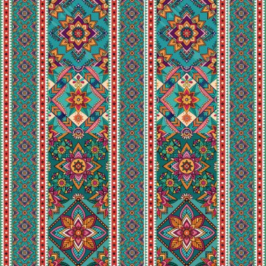 Etnik nakışla kusursuz desen