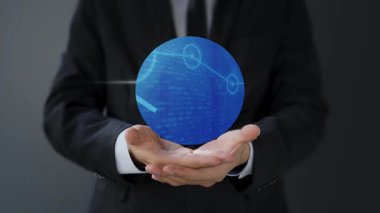 İş adamı dijital tableti elinde tutuyor. iş ve teknoloji kavramı