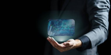 Küresel iş ağıyla dijital arayüzü olan işadamı.