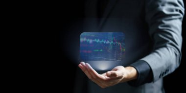 İş adamı dijital arayüz kullanıyor. karışık ortam