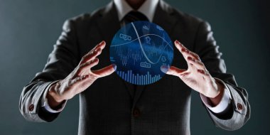 Küresel iş ağına sahip iş adamı