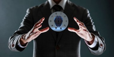 Küresel ağ bağlantısına sahip iş adamı