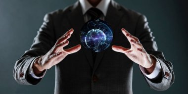 Takım elbiseli iş adamına ve sanal gerçeklik kavramına yakından bakmak. 3d oluşturma