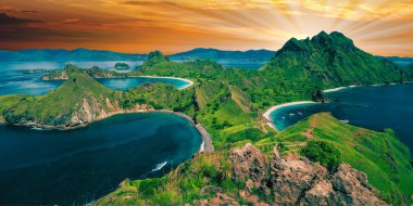 Güzel tropikal ada, Filipinler üzerindeki hava manzarası.