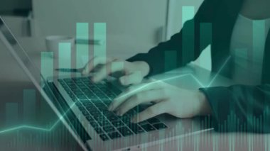 Finansal ticaret şeması arka planda iş adamı masaüstü bilgisayarıyla çift pozlama.