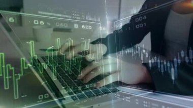 İş adamı ekranda prex grafiği olan dizüstü bilgisayar kullanıyor