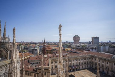 Milan 'ın Panoramik Çatı Görünümü