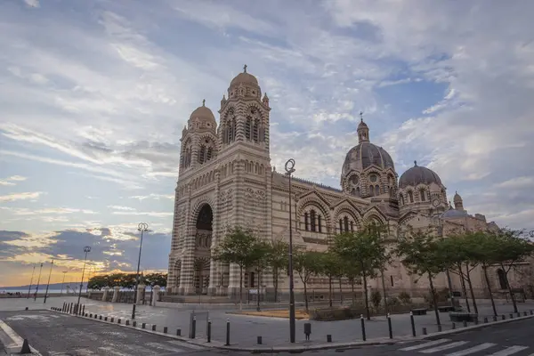 Büyük Katedral 'in Güneş Işığı Majesteleri