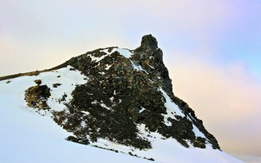 Dağların güzel manzarası