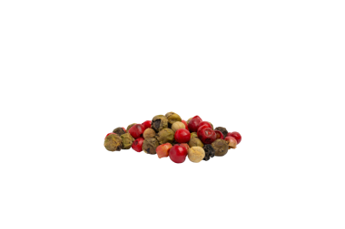 Çeşitli renklerde karışık biber taneleri şeffaf arkaplan, ön görünüm, PNG izole edilmiş