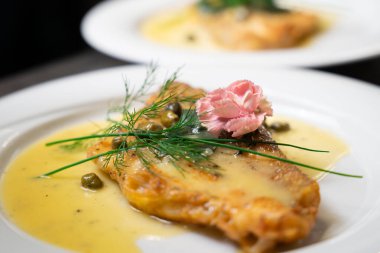 Gurme Tavuk Piccata ve Izgara Sebze Tabağı Restoranı