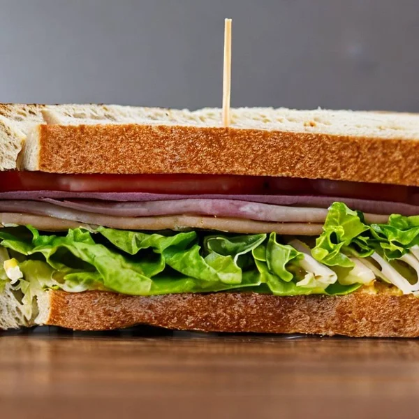 Gedetailleerde Foto Van Een Sandwich Met Vlees Sla — Stockfoto