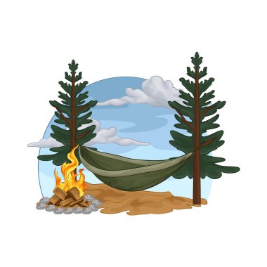 Ormanın ortasında uzun çam ağaçlarıyla çevrili rahat bir hamak ideal bir dinlenme yeri sunuyor..