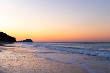 Sabah güneş doğuyor..