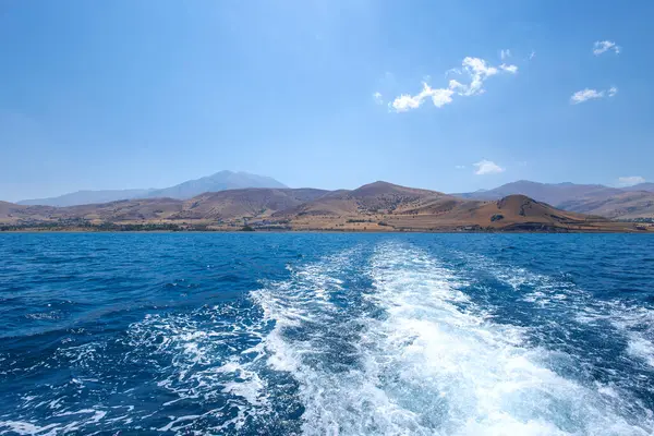 Denizin güzel deniz manzarası