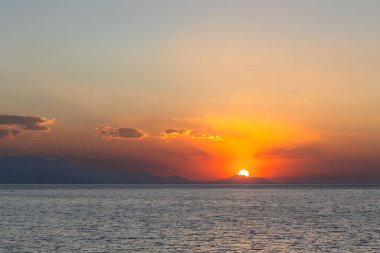 Van Gölü üzerinde güzel bir gün batımı