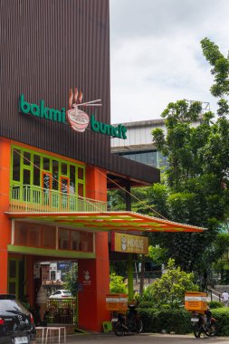 Jakarta, Endonezya - 30 Ocak 2025: Sektor 7 Bintaro 'da Bakmi Buncit