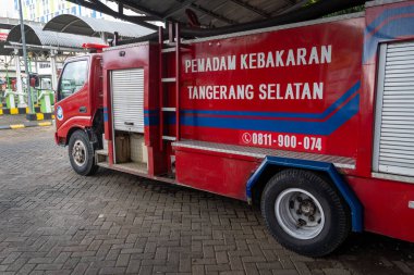 Jakarta, Endonezya - 30 Ocak 2025: Bintaro Jaya 'da üzerinde 