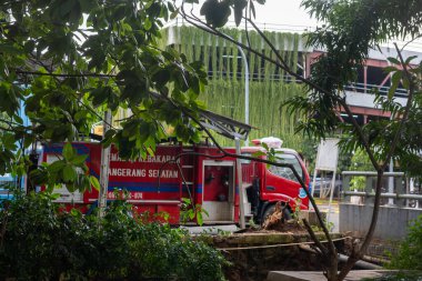 Jakarta, Endonezya - 30 Ocak 2025: Bintaro Jaya 'da üzerinde 