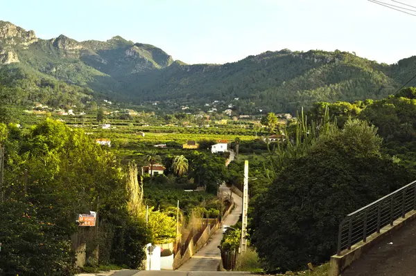 görünümü bir dağ köyü