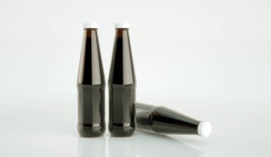 Yüksek çözünürlüklü şişe istiridye sosu, baharat sosu şişesi.