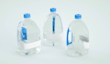 4l şişelenmiş su içme suyu yüksek çözünürlüklü resim