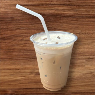 Sütlü buzlu kahve..