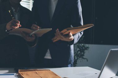 Avukat, müvekkiline mahkemeye çıkarılması gereken yasayı açıkladı..