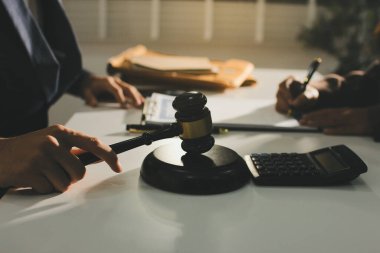 Avukat, müvekkiline mahkemeye çıkarılması gereken yasayı açıkladı..