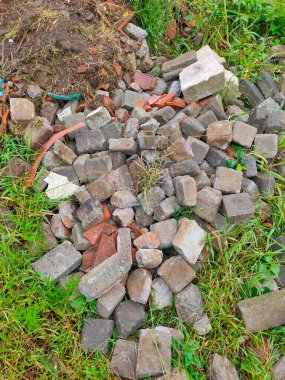 İnşaat Molozu: Karışık Enkaz Yığını